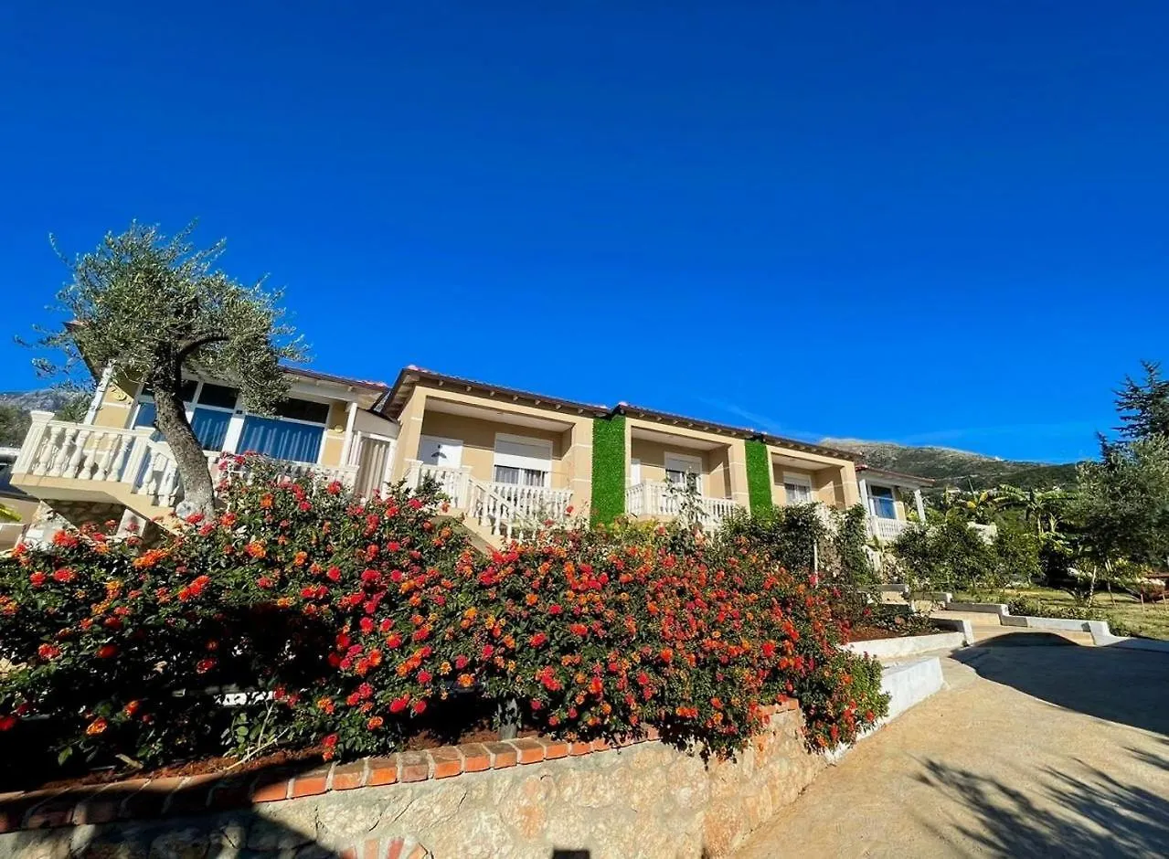 Essos Villas Dhermi