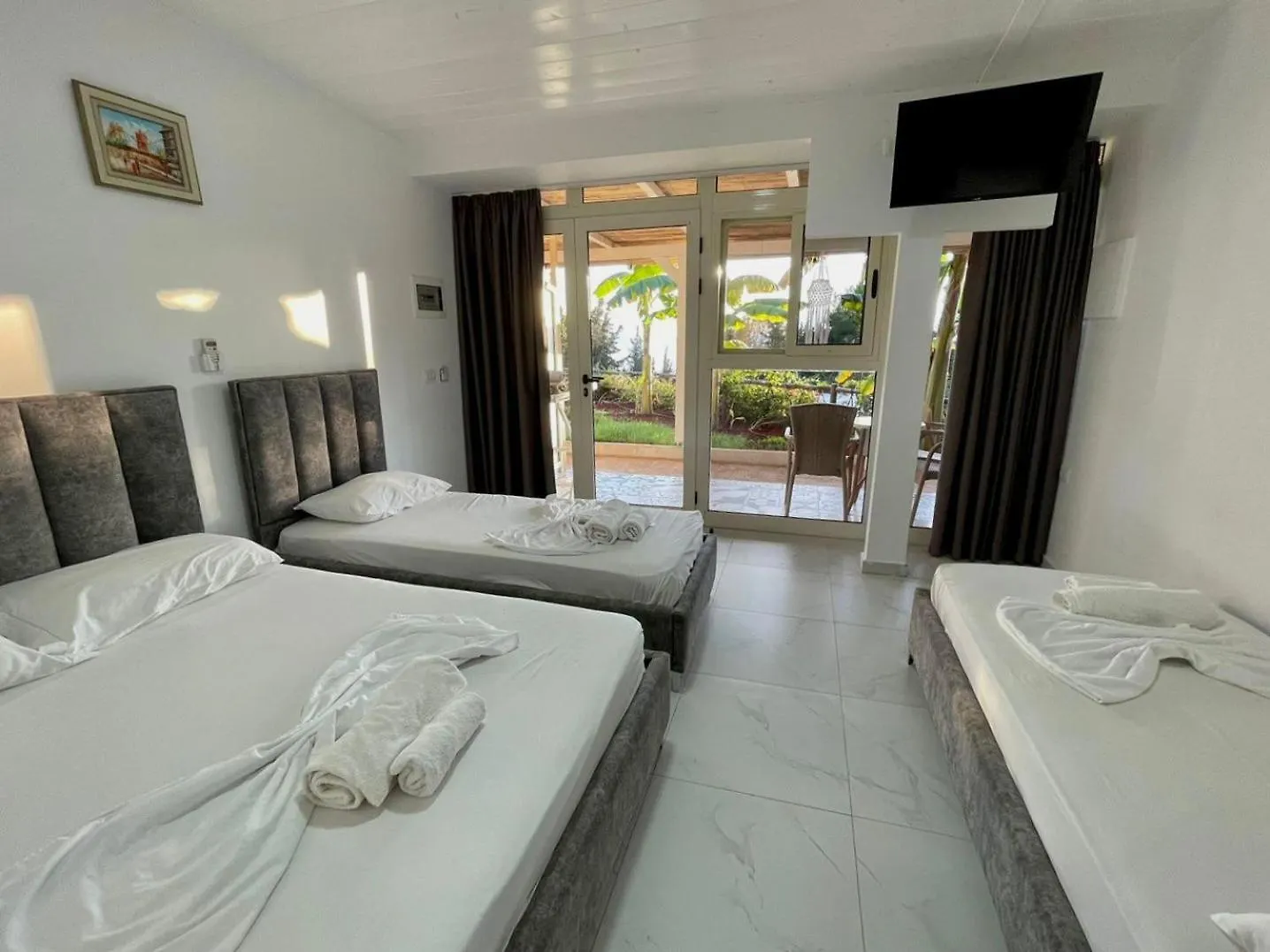 Essos Villas Dhermi