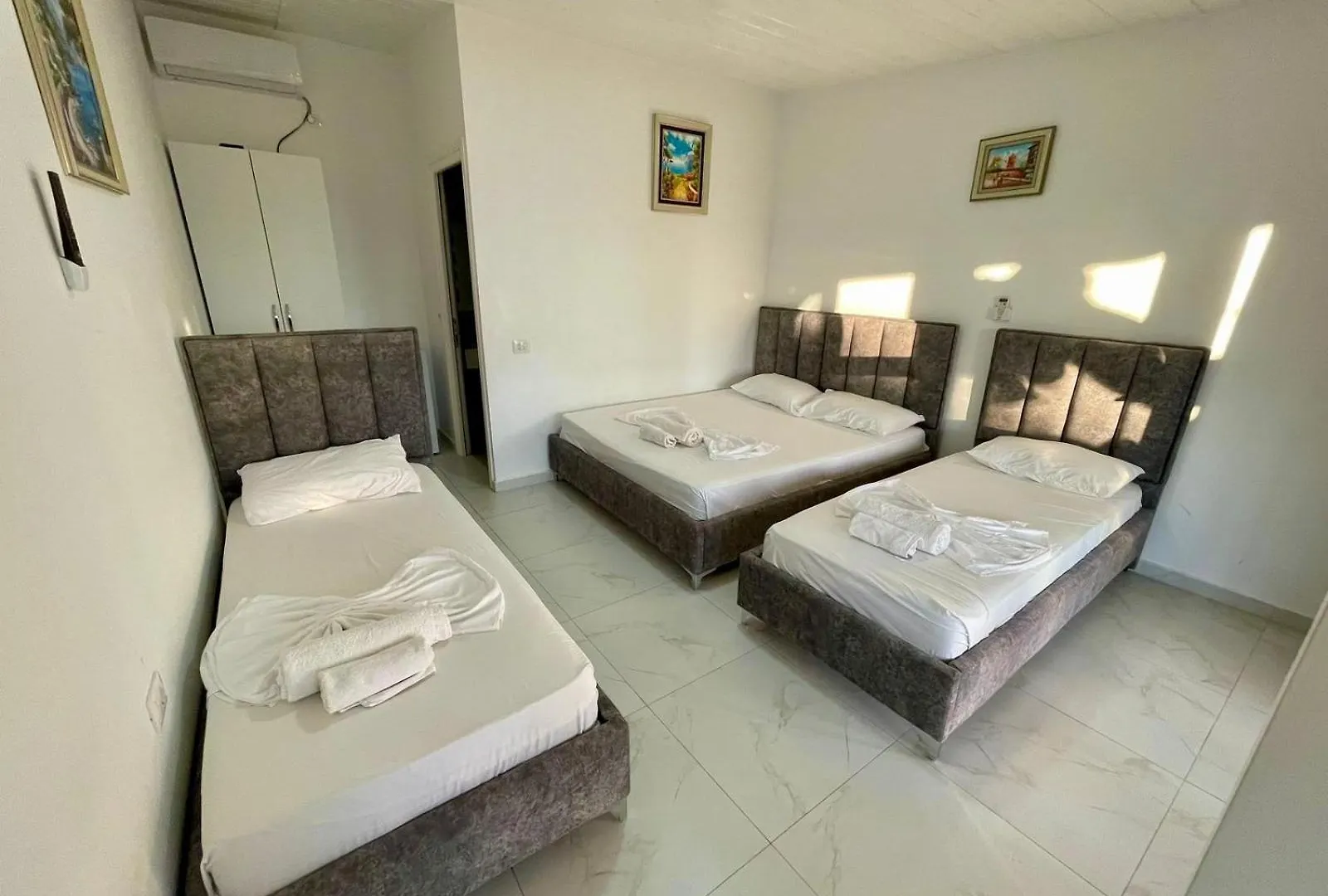 Essos Villas Dhermi